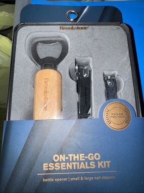Brookstone Natural Wood & Silver Grooming Kit